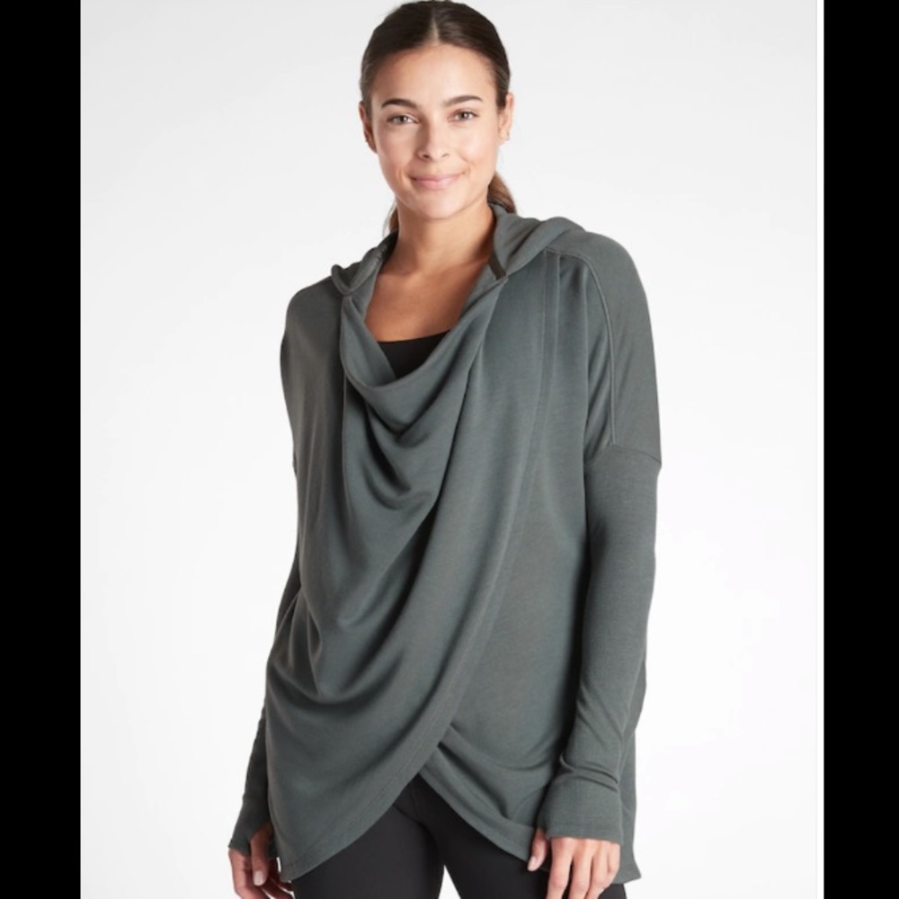 Athleta Purana Wrap Sweatshirt // Bali…